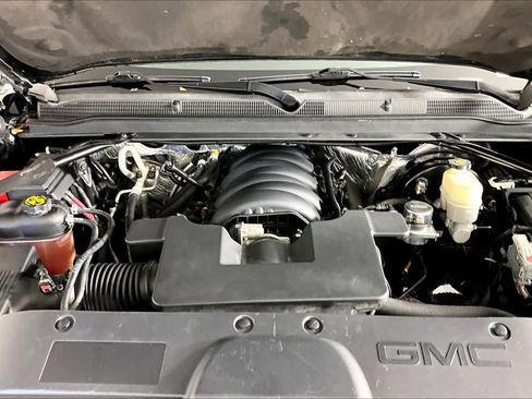 Used 2016 GMC Yukon SLE w/ Convenience Package image 29