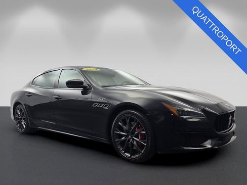 Used 2022 Maserati Quattroporte GT RWD image 1