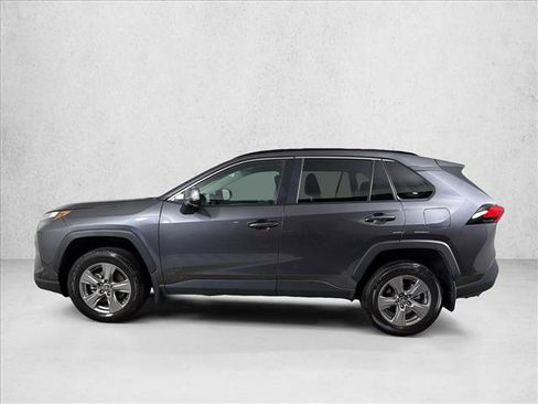 Used 2024 Toyota RAV4 XLE FWD image 6