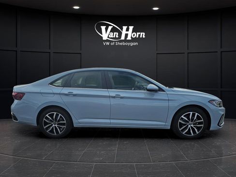 New 2026 Volkswagen Jetta SE image 52