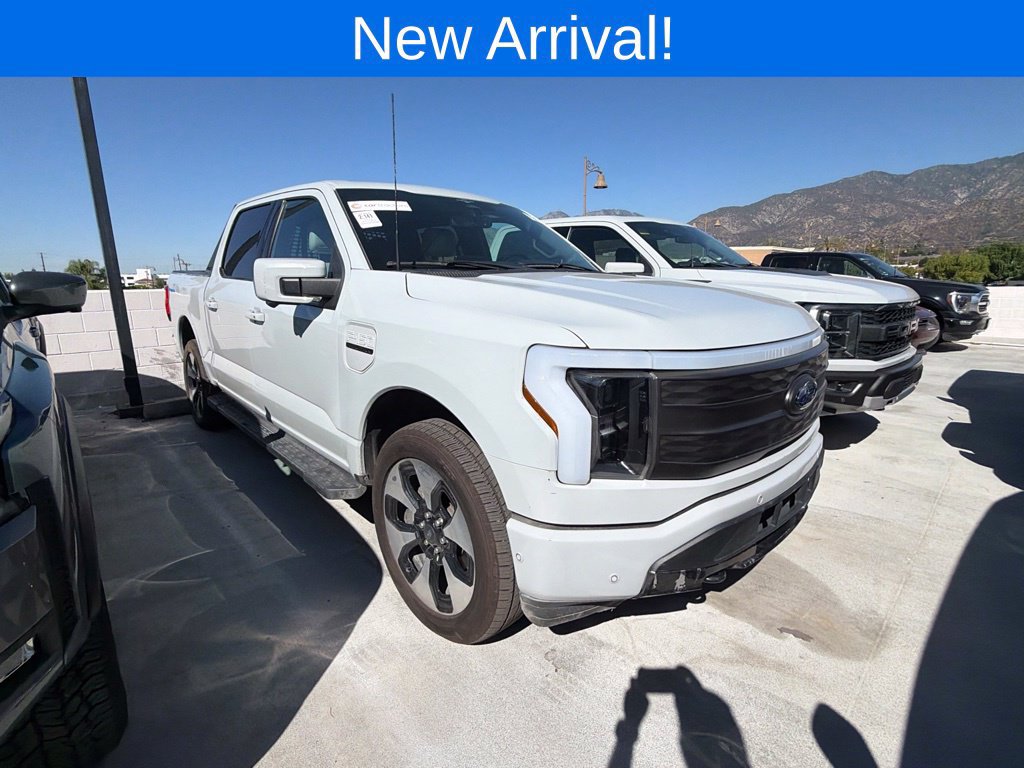 Used 2023 Ford F150 Lightning Platinum AWD/4WD image 1