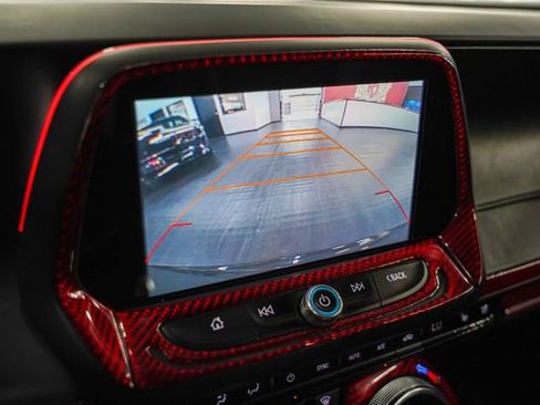 Used 2017 Chevrolet Camaro SS RWD image 8