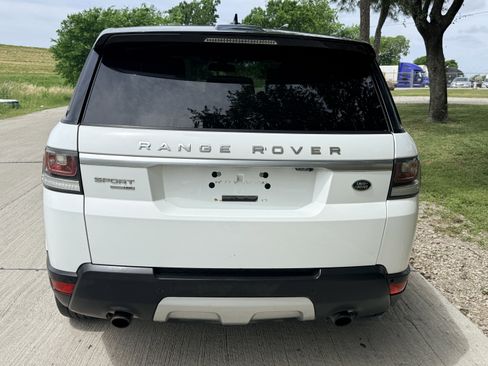 Used 2016 Land Rover Range Rover Sport HSE AWD/4WD image 9