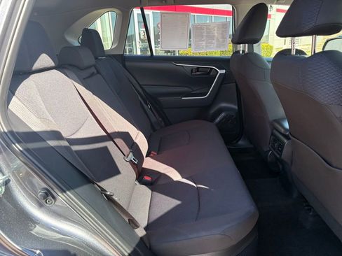Certified 2025 Toyota RAV4 LE AWD/4WD image 16