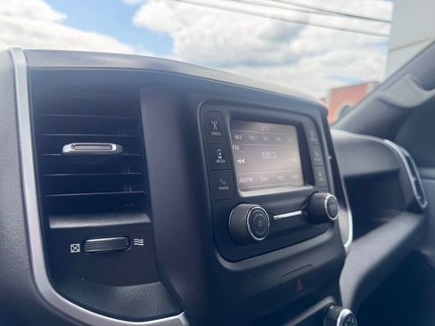 Used 2021 RAM 1500 Big Horn AWD/4WD image 18
