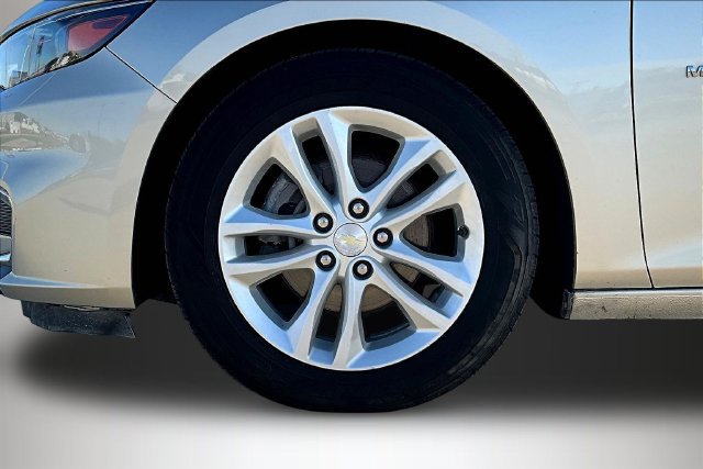 Used 2016 Chevrolet Malibu LT FWD image 33