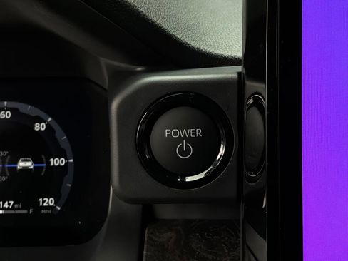 New 2026 Toyota Tacoma Limited AWD/4WD image 33