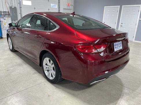 Used 2016 Chrysler 200 Limited Platinum image 5