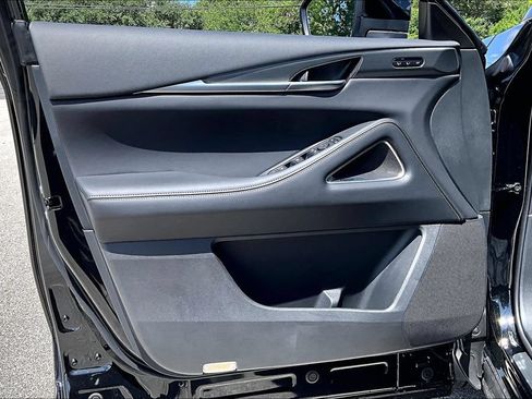 New 2027 INFINITI QX60 Luxe FWD image 35