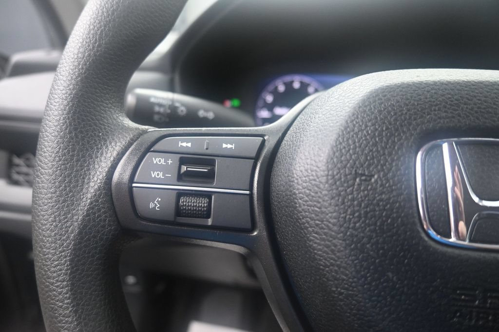 Used 2025 Honda Accord LX image 20