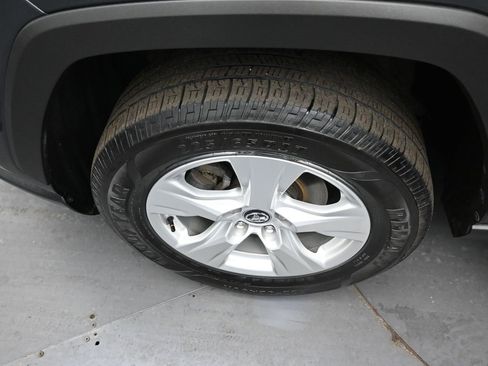 Used 2020 Toyota RAV4 XLE image 32