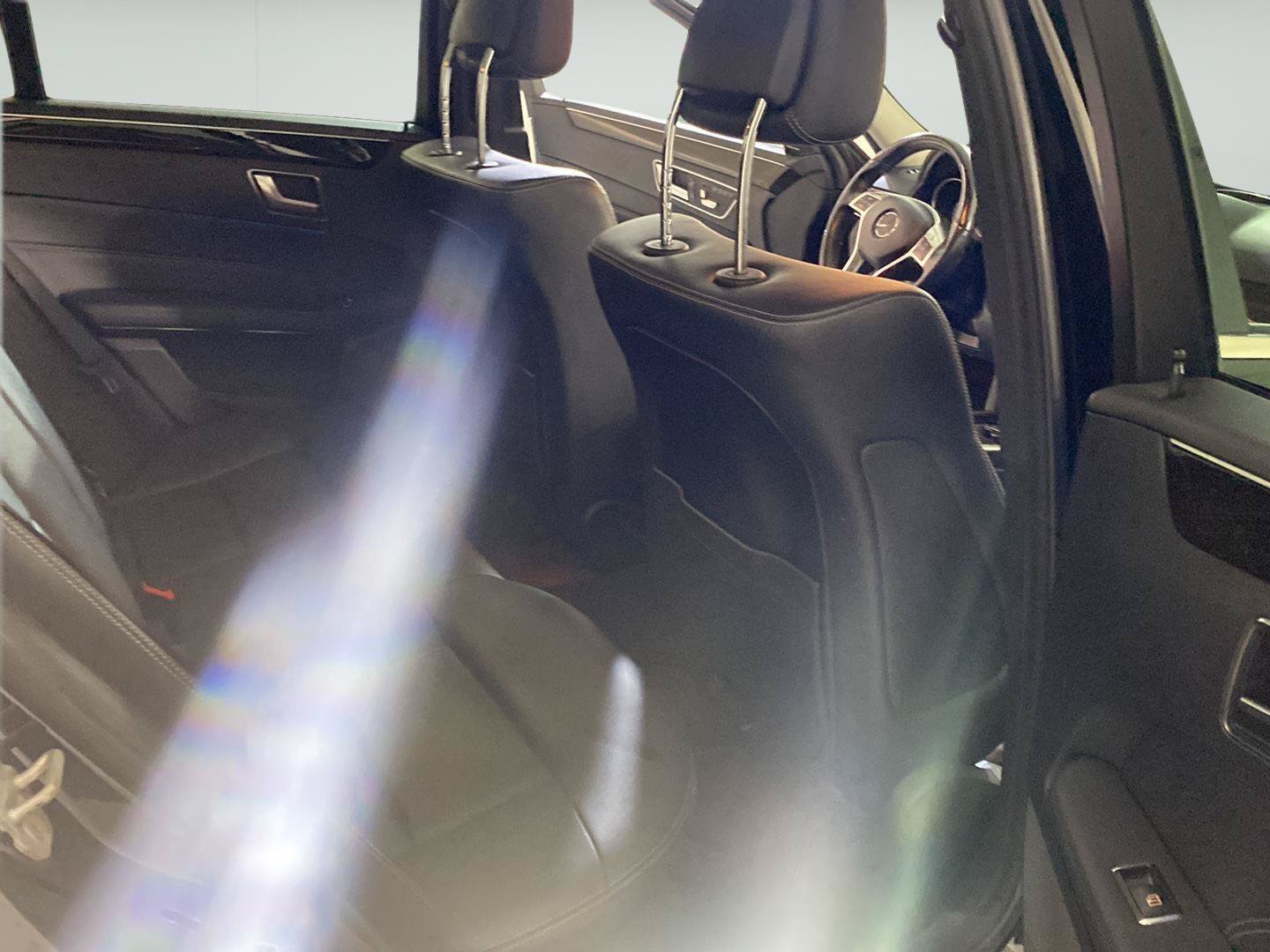 Used 2014 Mercedes-Benz E 350 4MATIC Sedan image 17