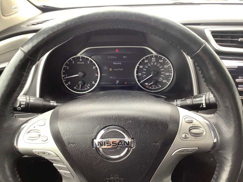 Used 2018 Nissan Murano Platinum image 16