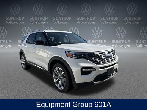 Used 2022 Ford Explorer Platinum w/ Equipment Group 601A image 10