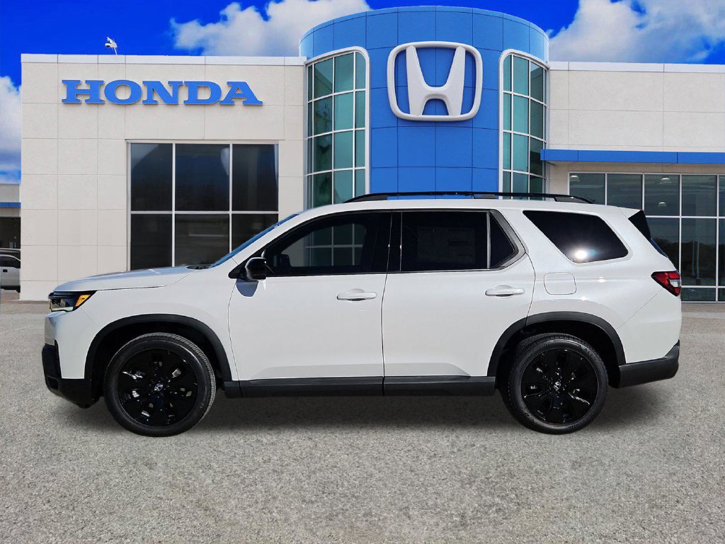 New 2026 Honda Pilot Black Edition image 6