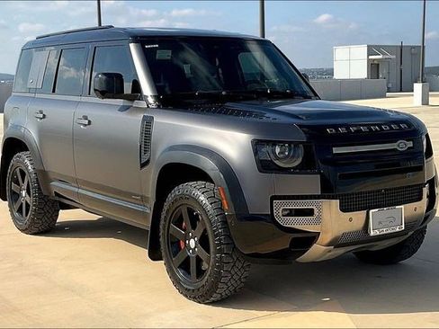 Used 2020 Land Rover Defender 110 X image 13