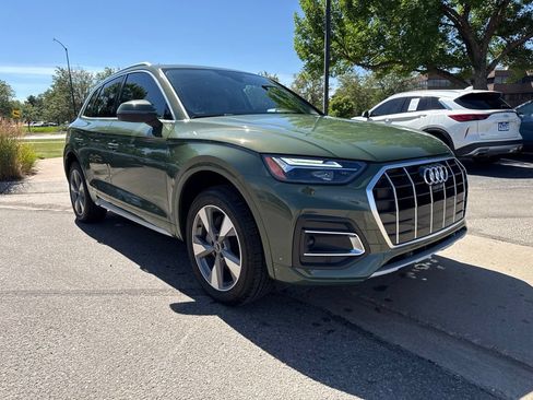 Used 2023 Audi Q5 2.0T Premium Plus w/ Premium Plus Package AWD/4WD image 7