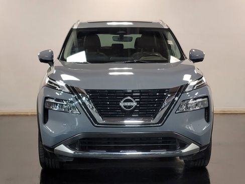 Used 2023 Nissan Rogue Platinum w/ Platinum Premium Package image 3