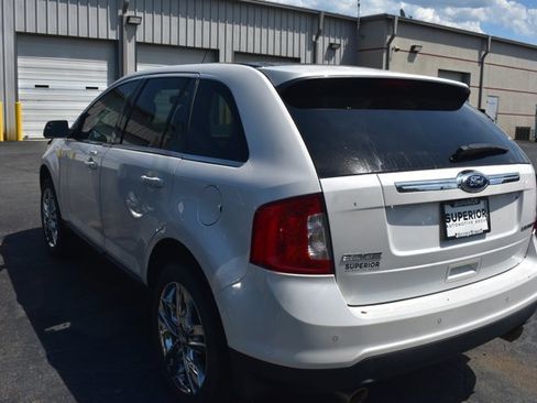 Used 2014 Ford Edge Limited w/ Equipment Group 301A FWD image 7