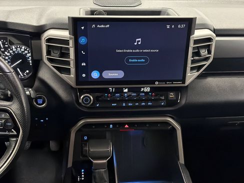 Used 2022 Toyota Tundra SR5 w/ SR5 Premium Package AWD/4WD image 19