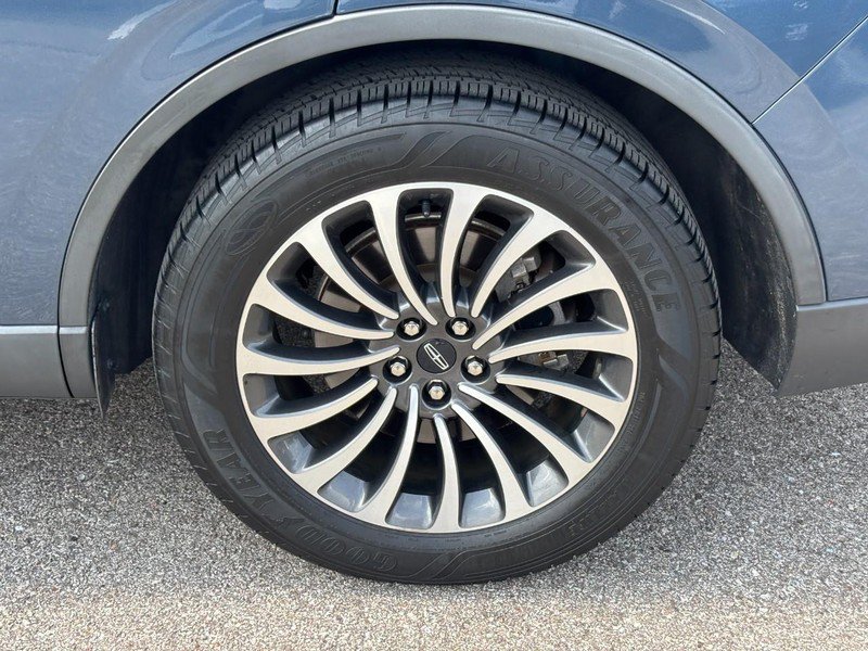 Certified 2020 Lincoln Aviator Reserve w/ Class IV Trailer Tow Package AWD/4WD image 10