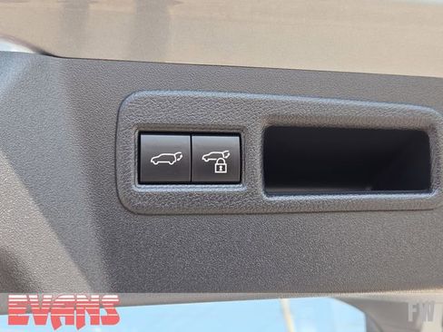 New 2026 Toyota C-HR AWD/4WD image 26
