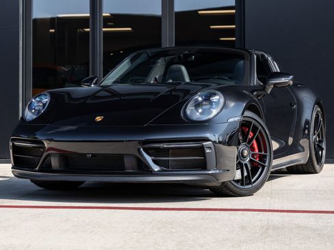 Used 2023 Porsche 911 Targa 4 GTS image 1