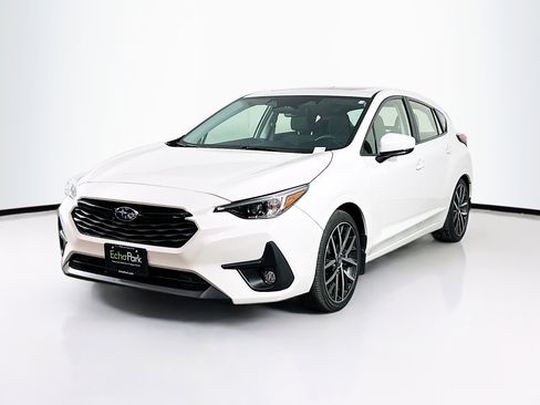 Used 2024 Subaru Impreza 2.0i Sport image 3