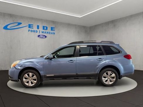 Used 2010 Subaru Outback 3.6R Premium AWD/4WD image 8