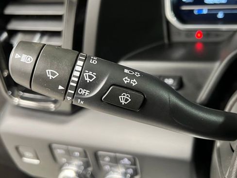 Used 2022 GMC Sierra 1500 AT4 w/ AT4 Premium Package image 29