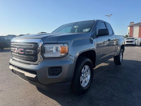 Used 2018 GMC Canyon W/T w/ Convenience Package RWD image 11