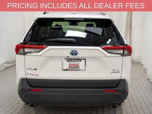 Certified 2023 Toyota RAV4 XLE AWD/4WD image 4