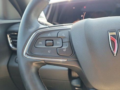 Used 2024 Buick Envista Avenir FWD image 23