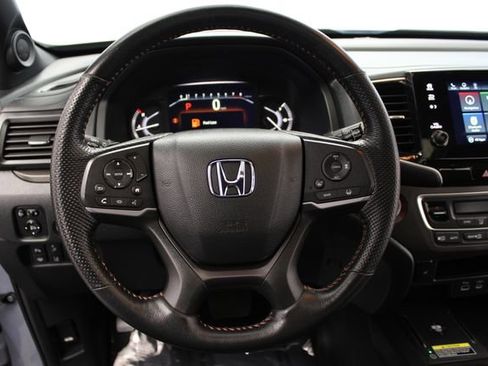 Used 2024 Honda Passport TrailSport image 17