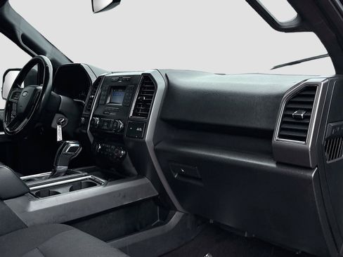Used 2018 Ford F150 XLT w/ Equipment Group 301A Mid AWD/4WD image 27