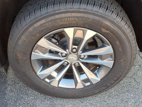 Used 2025 Chevrolet Equinox LT image 7