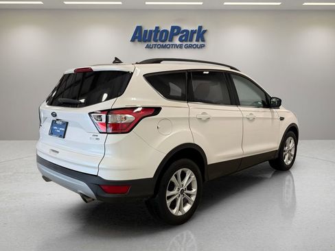 Used 2018 Ford Escape SE w/ SE Sync 3 Package image 7