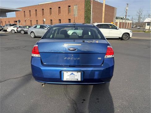 Used 2009 Ford Focus SE image 6