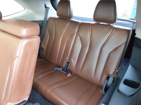 Used 2024 Acura MDX SH-AWD w/ Technology Package image 35