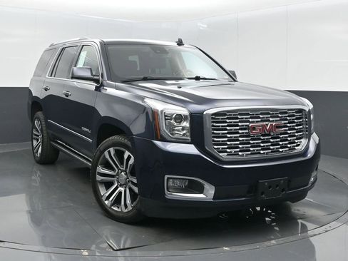 Used 2020 GMC Yukon Denali w/ Denali Ultimate Package AWD/4WD image 2