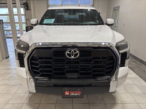 New 2026 Toyota Tundra SR5 AWD/4WD image 6
