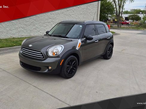 Used 2013 MINI Cooper Countryman image 1