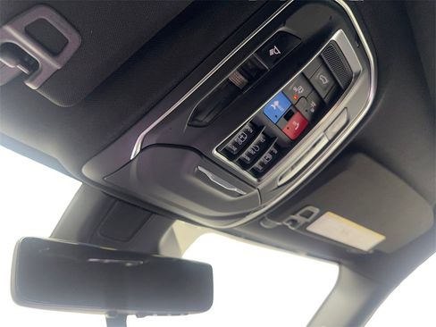 Used 2024 Jeep Grand Cherokee L Limited w/ Luxury Tech Group II image 79