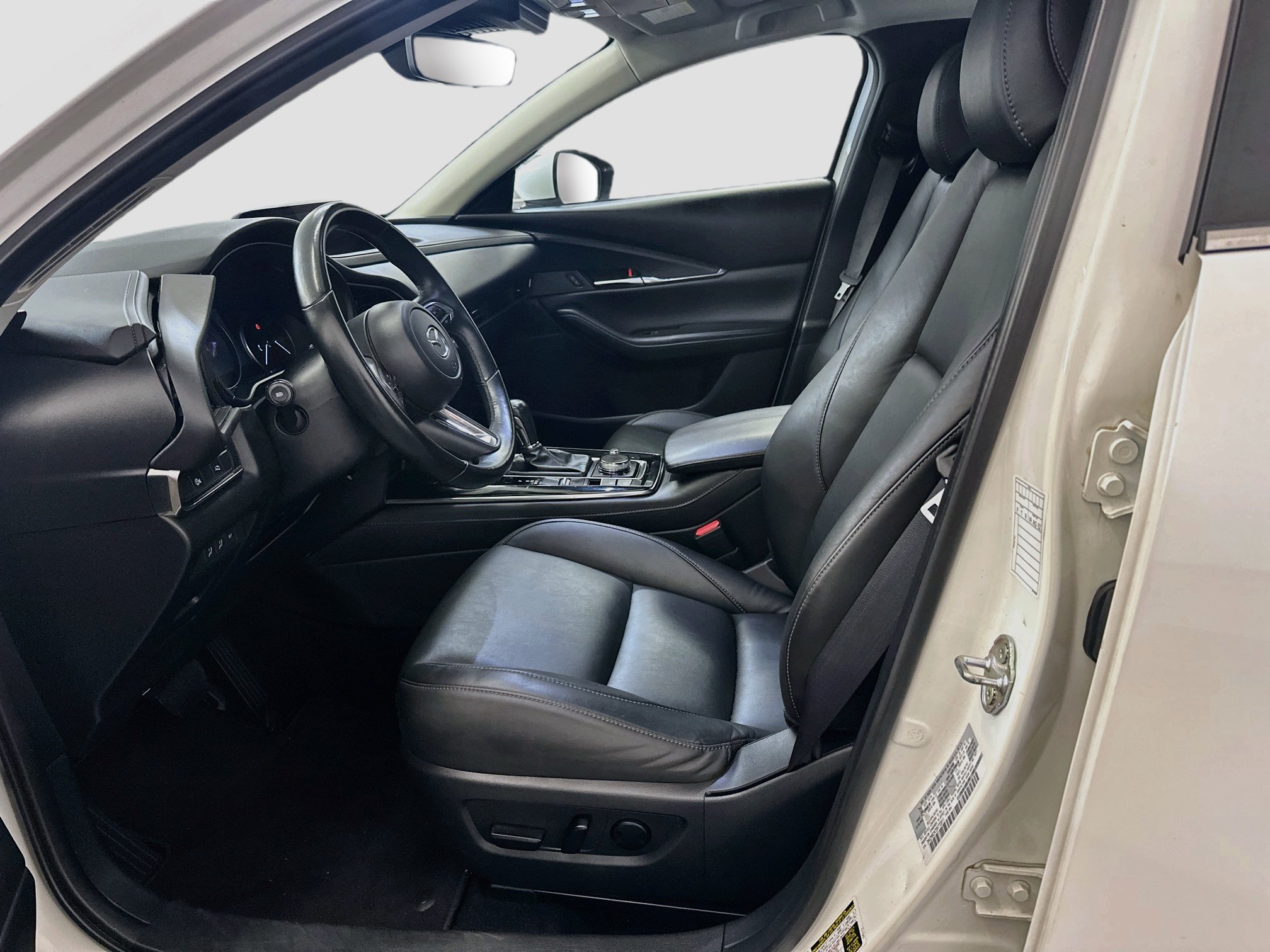 Used 2025 MAZDA CX-30 AWD 2.5 S w/ Preferred Package image 13
