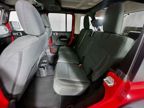 Used 2024 Jeep Wrangler Unlimited Sport AWD/4WD image 25