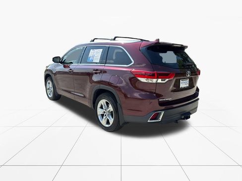 Used 2018 Toyota Highlander Limited AWD/4WD image 6