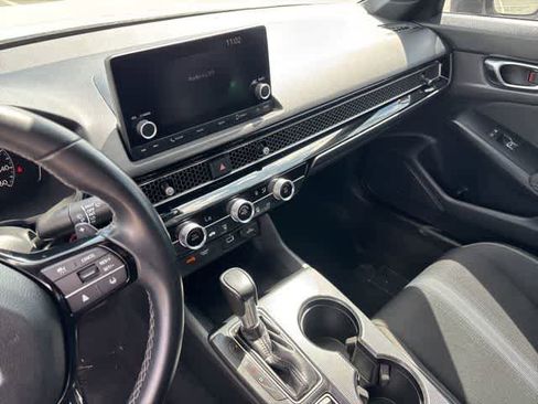 Used 2022 Honda Civic Sport image 19