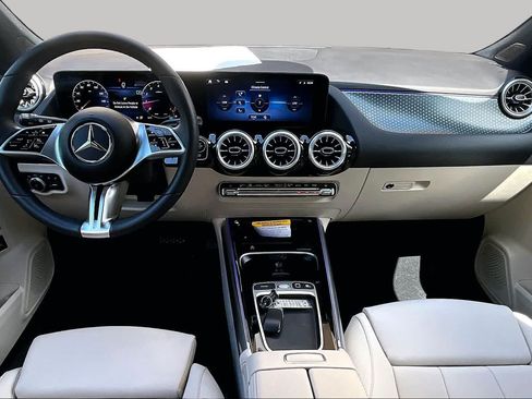 Certified 2026 Mercedes-Benz GLA 250 image 15