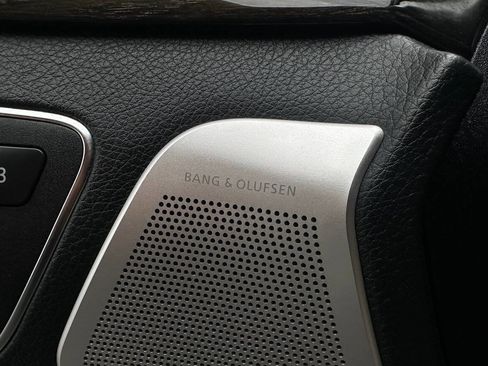 Used 2016 Mercedes-Benz E 400 Sedan image 26