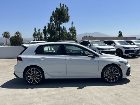 New 2026 Volkswagen Golf AWD/4WD image 29